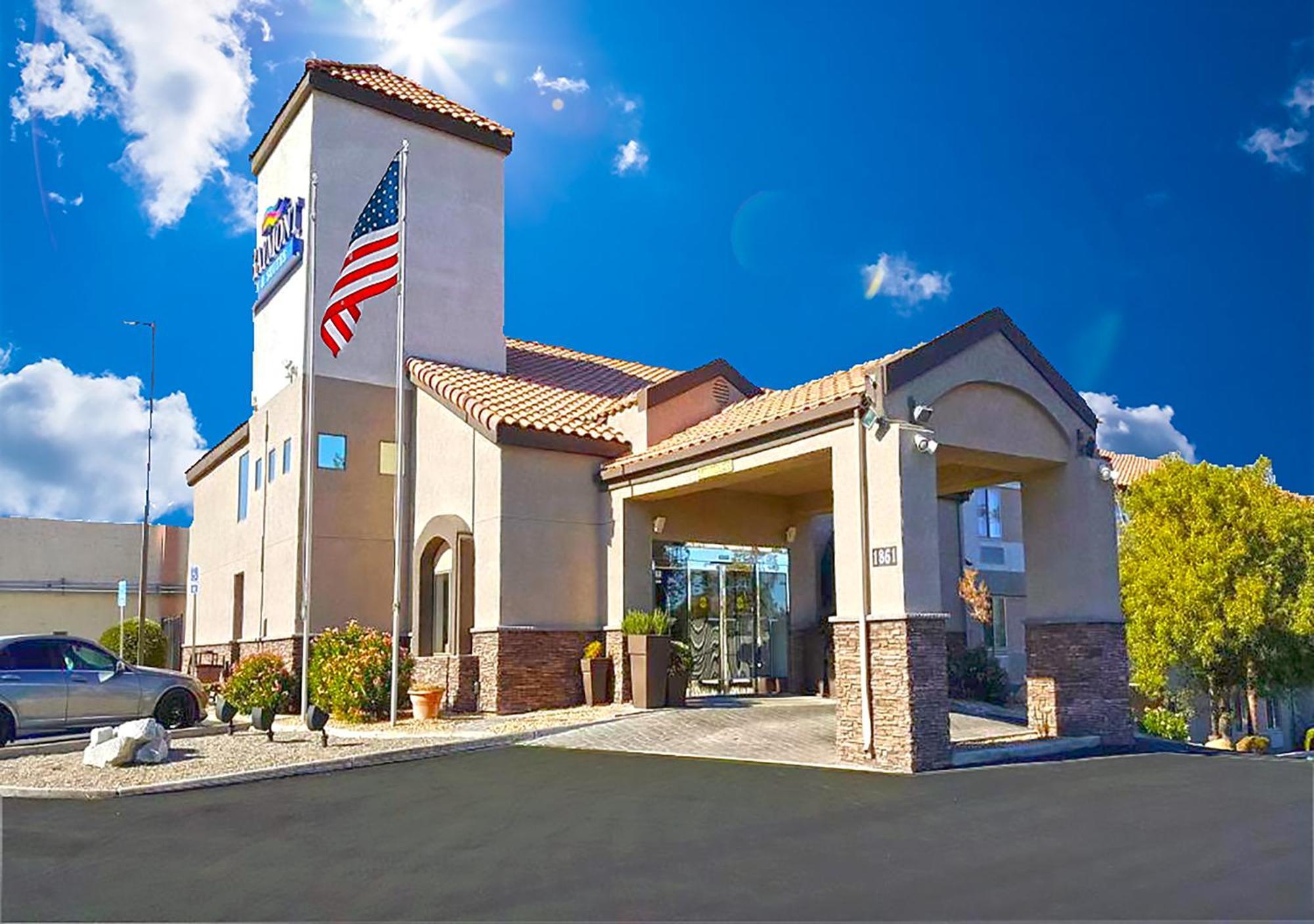 Hotel Baymont By Wyndham Barstow Historic Route 66 Exterior foto